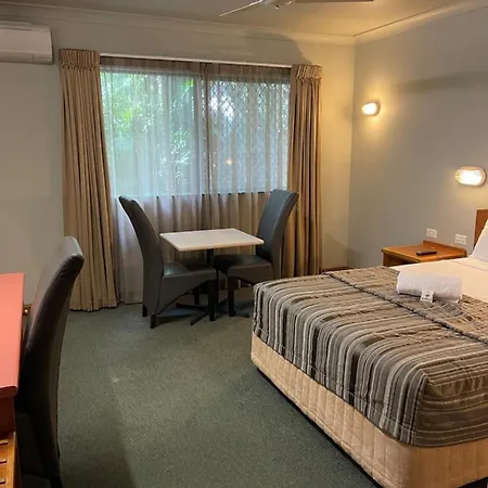 Cannon Park Motel-2